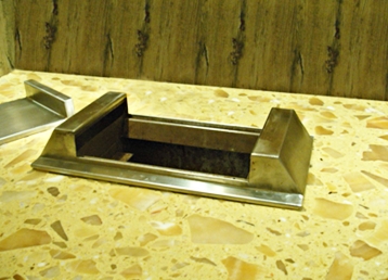 下排烟式烧烤炉具